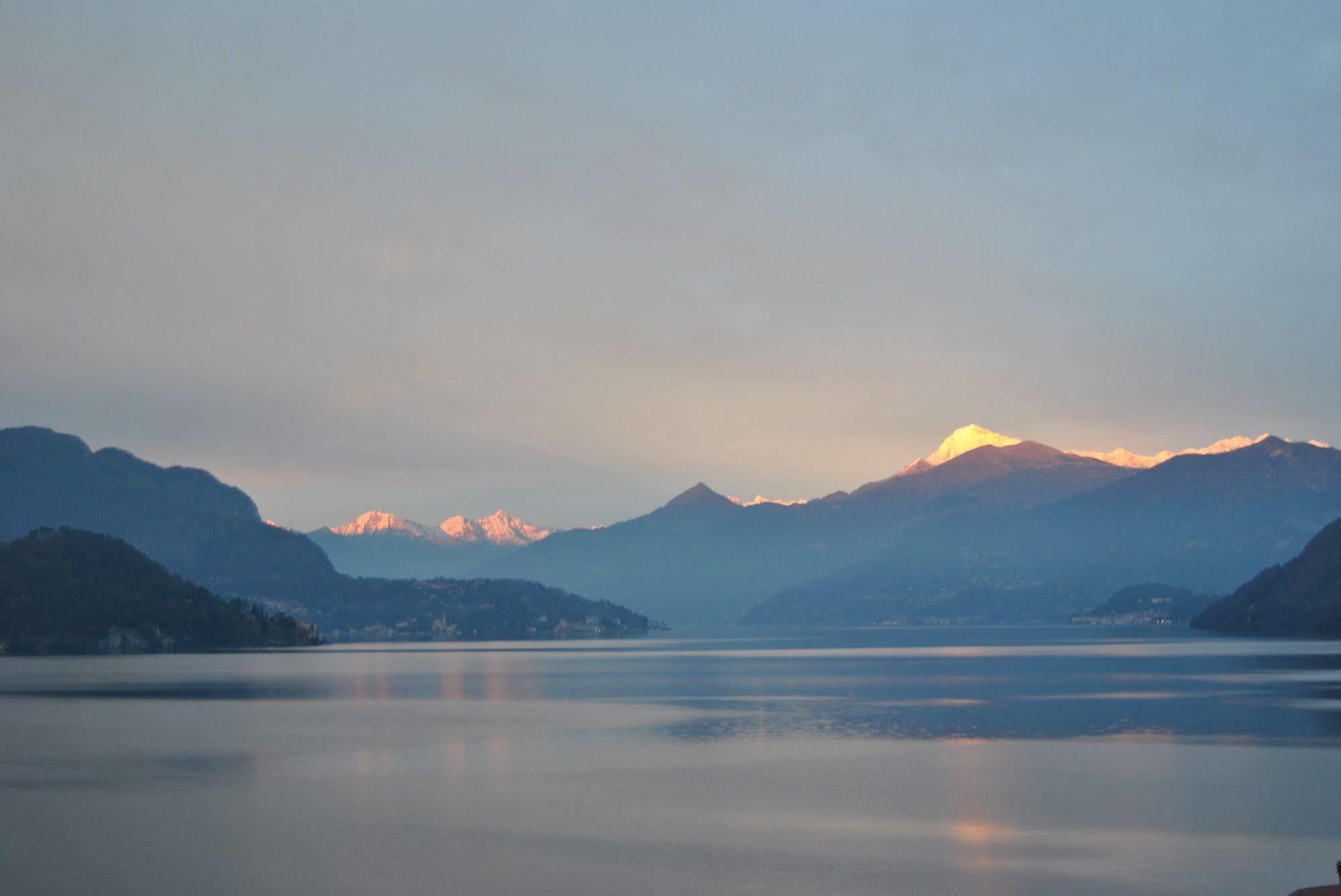 B&B Sosta Sul Lago Лезено Экстерьер фото