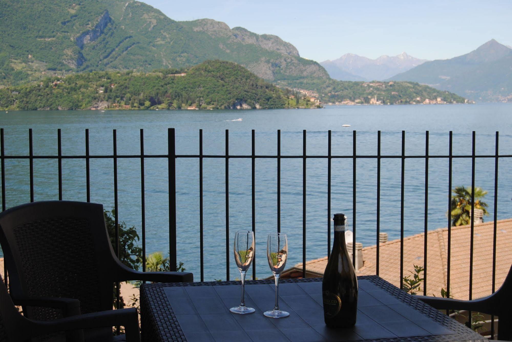 B&B Sosta Sul Lago Лезено Экстерьер фото